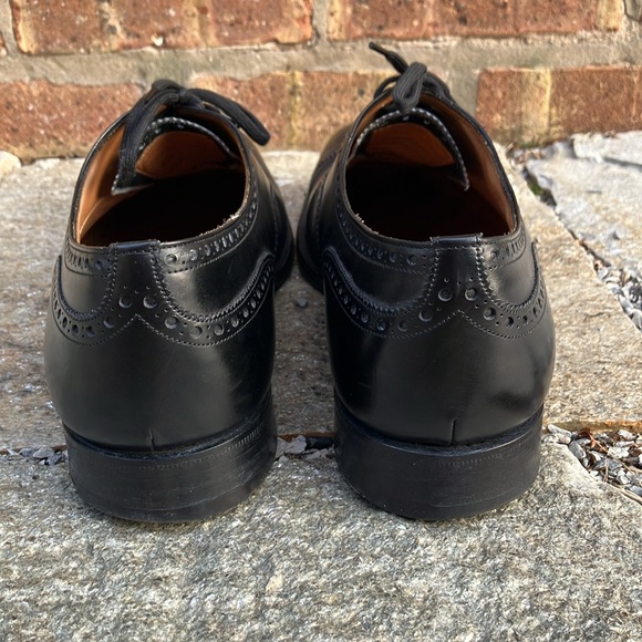 Church’s - Picture 4 of 17